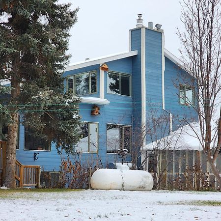 Hidden Valley Bed And Breakfast Уайтхорс Экстерьер фото