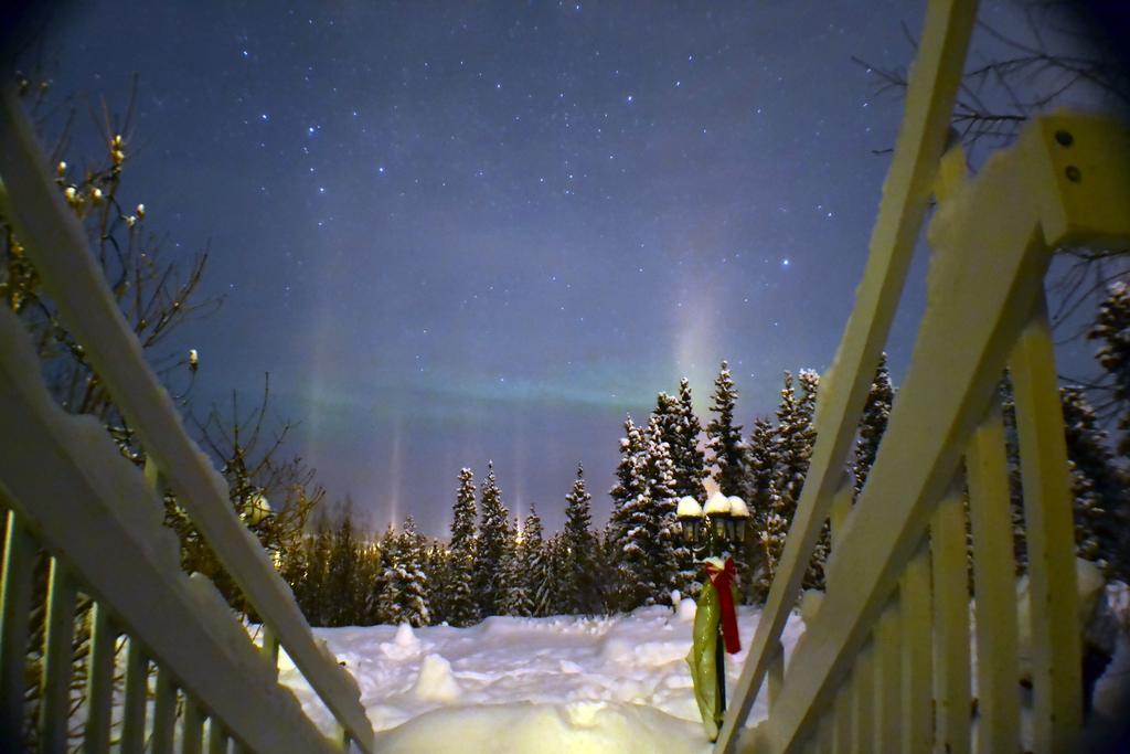 Hidden Valley Bed And Breakfast Уайтхорс Экстерьер фото